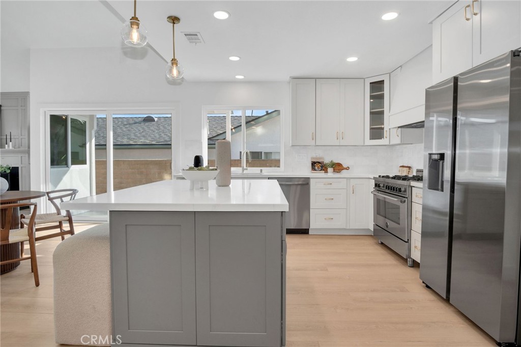 34511 Calle Monte Dana Point, CA 92624 - Photo 9 of 39 Kitchen
