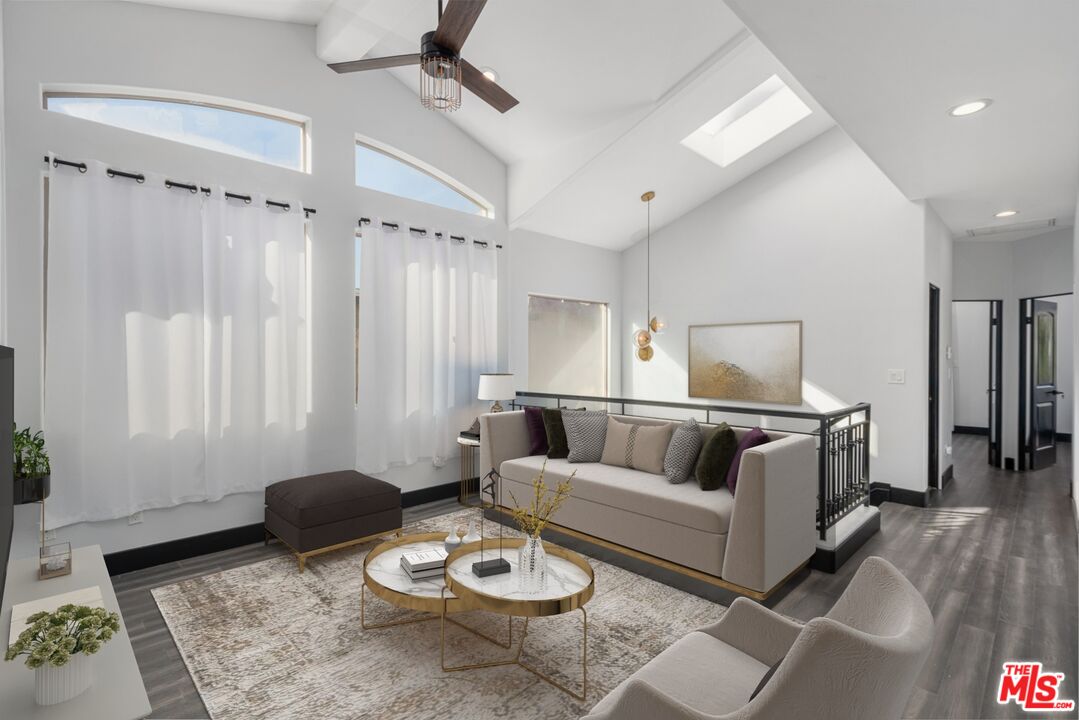 2018 Ruhland Avenue, Unit A Redondo Beach, CA 90278 - Photo 12 of 24 Gallery Image 12