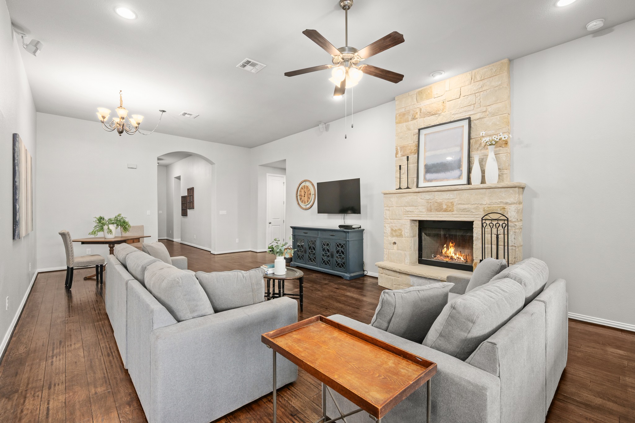 1728 Highland Ridge Road Georgetown, TX 78628 - Photo 6 of 30 Gallery Image 6