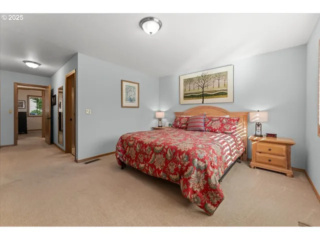 $599,900 | 2104 Northeast 165th Drive, Portland, OR 97230