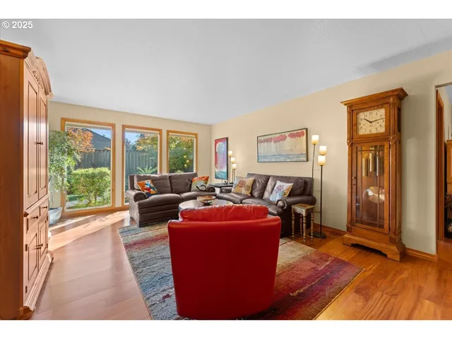 $599,900 | 2104 Northeast 165th Drive, Portland, OR 97230