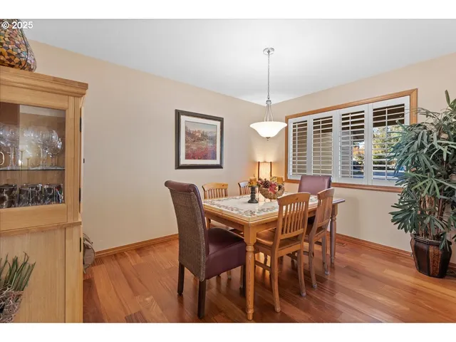 $599,900 | 2104 Northeast 165th Drive, Portland, OR 97230