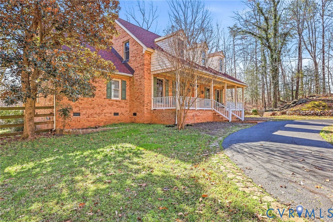 2410 Gobbler Ridge Road Powhatan, VA 23139 - Photo 8 of 74 Gallery Image 8