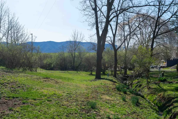 $338,500 | 2665 Deerfield Valley Road, Deerfield, VA 24432