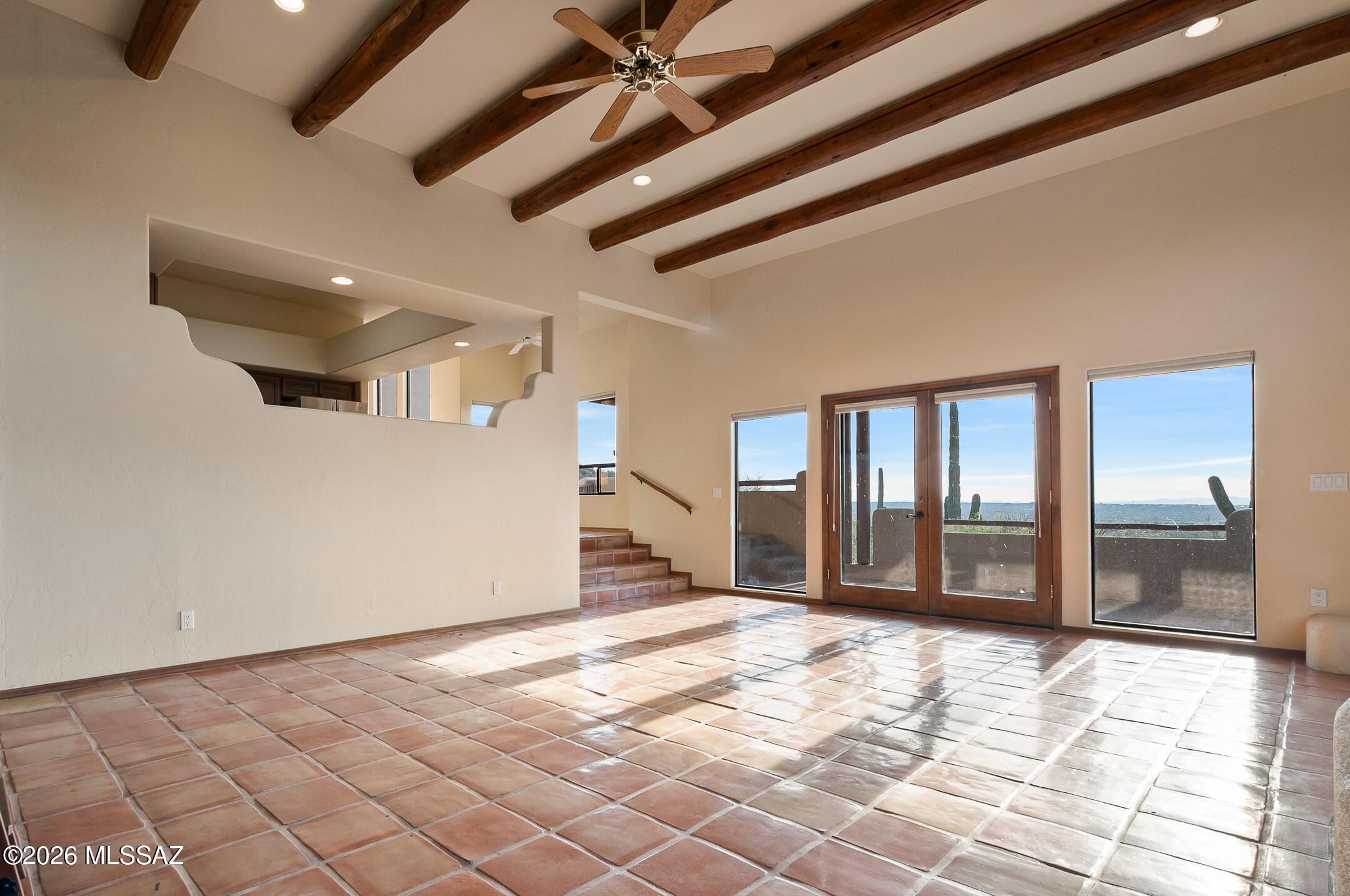 13630 East Sahuaro Sunset Road Tucson, AZ 85749 - Photo 11 of 47 a view of an empty room