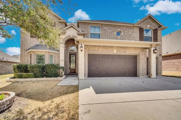 $509,999 | 262 Brook Meadow Drive, Midlothian, TX 76065