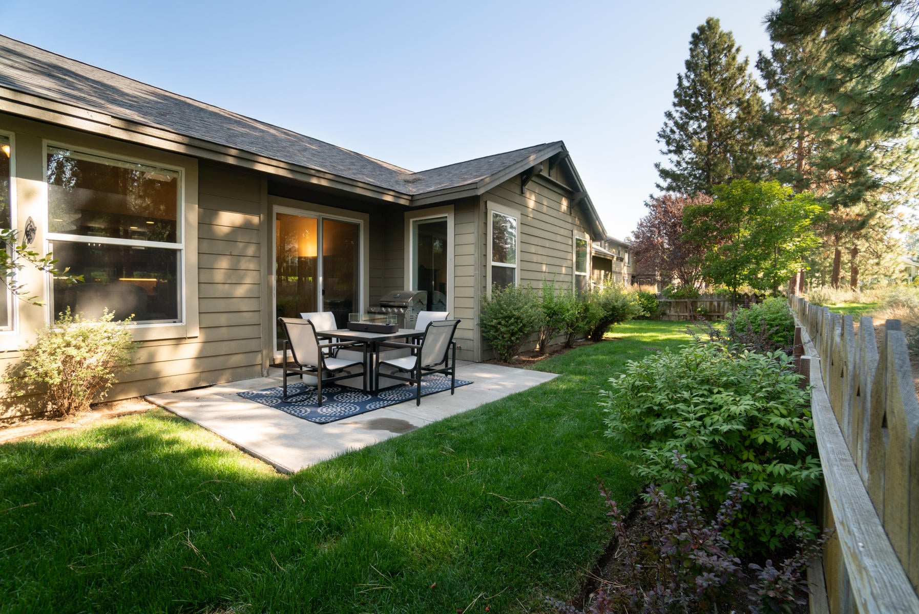 61433 Davis Lake Loop Bend, OR 97702 - Photo 21 of 31 ct-16