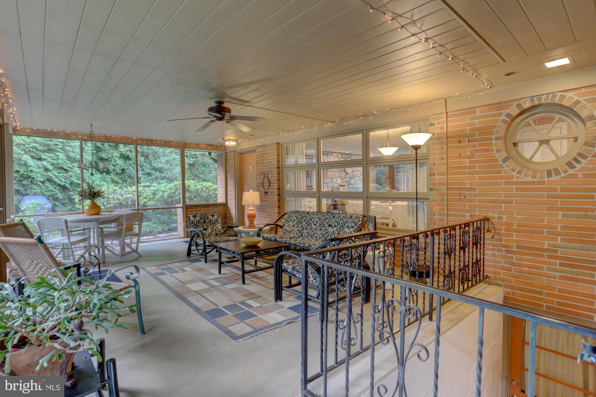 383 Arbor Road Lancaster, PA 17601 - Photo 6 of 32 Gallery Image 6