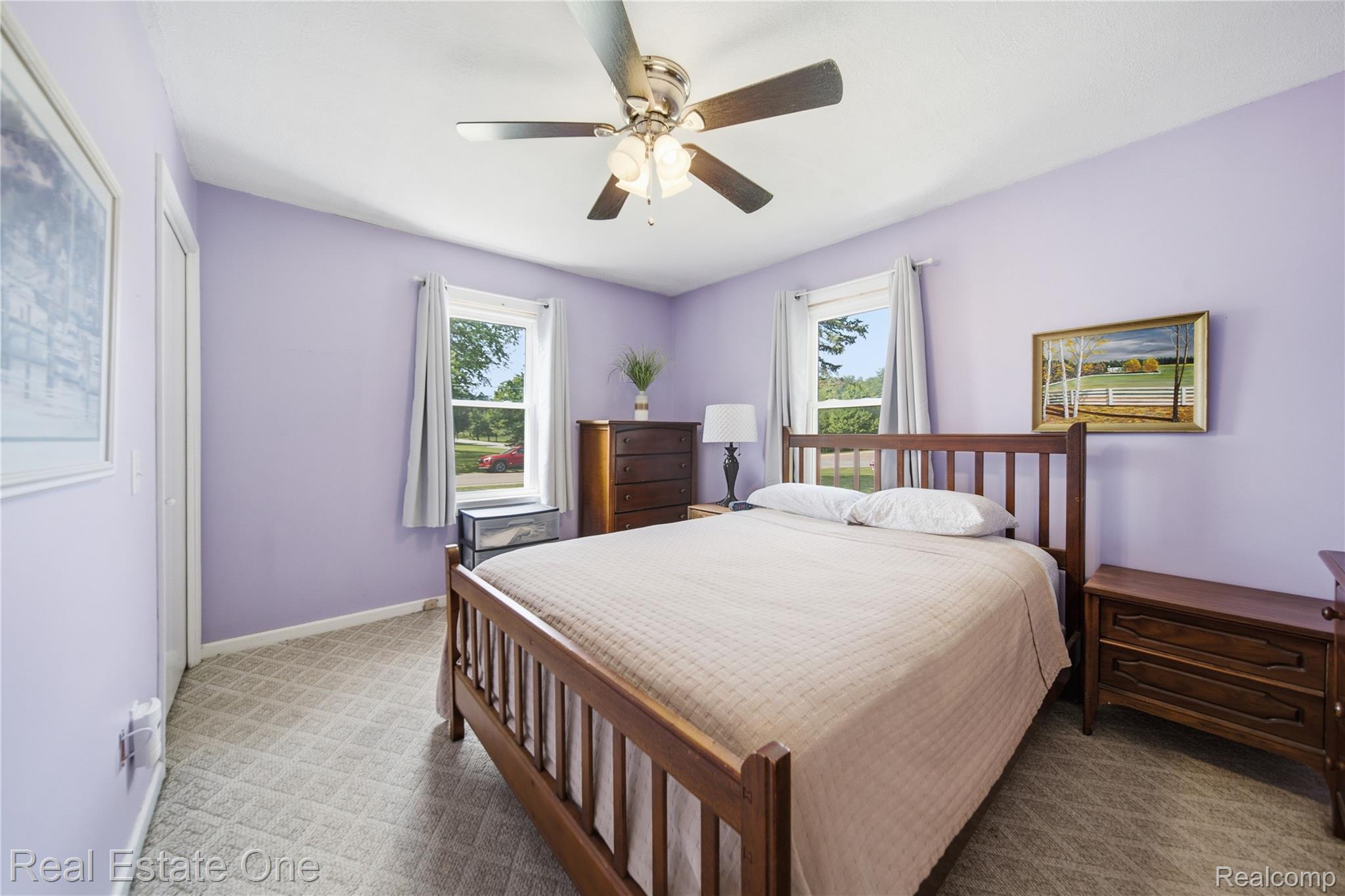 665 South Howell Street Pinckney, MI 48169 - Photo 15 of 28 DSC04888.jpg