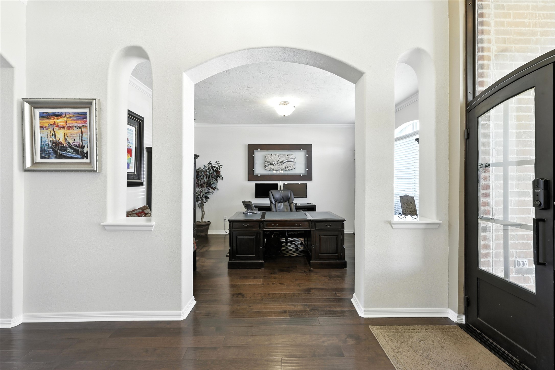 25218 Piney Heights Lane Spring, TX 77389 - Photo 2 of 40 a view of a living room