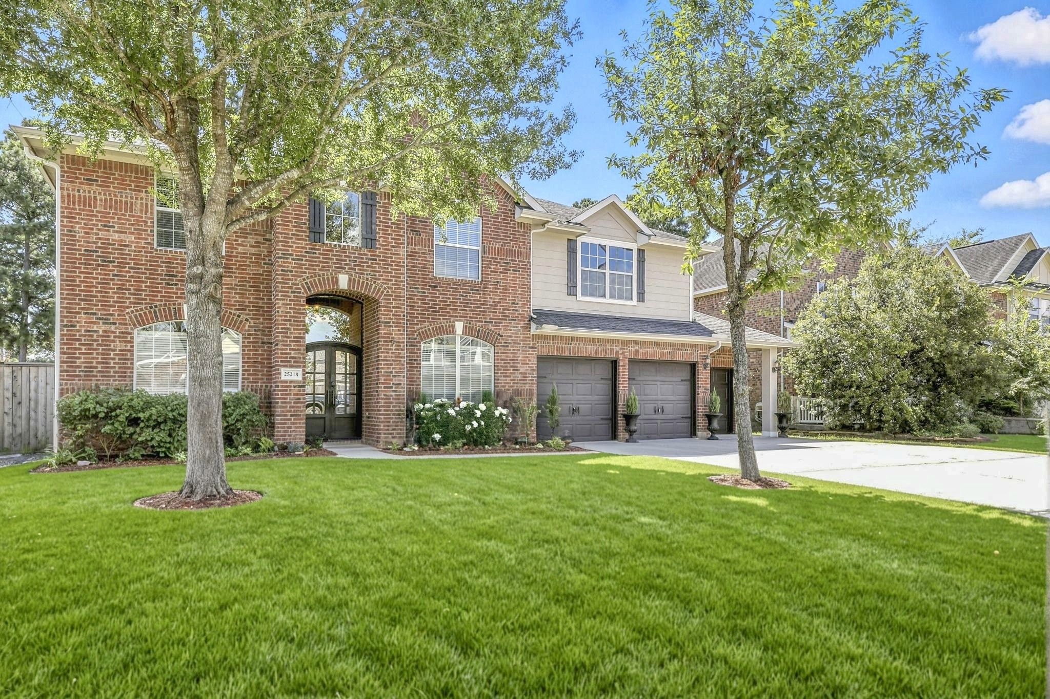 25218 Piney Heights Lane Spring, TX 77389 - Photo 40 of 40 a front view of a house with a yard
