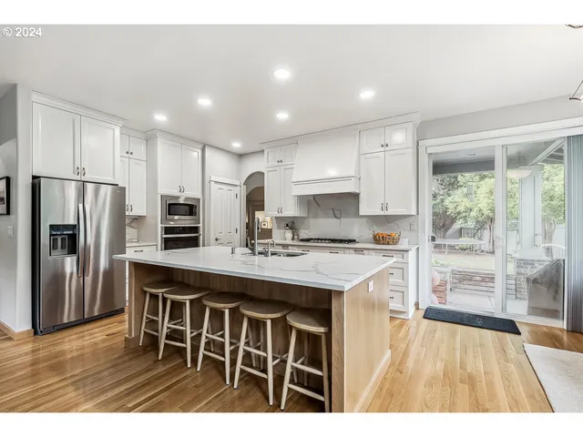 $743,000 | 791 Tukwila Drive, Woodburn, OR 97071