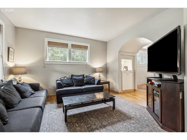 $743,000 | 791 Tukwila Drive, Woodburn, OR 97071