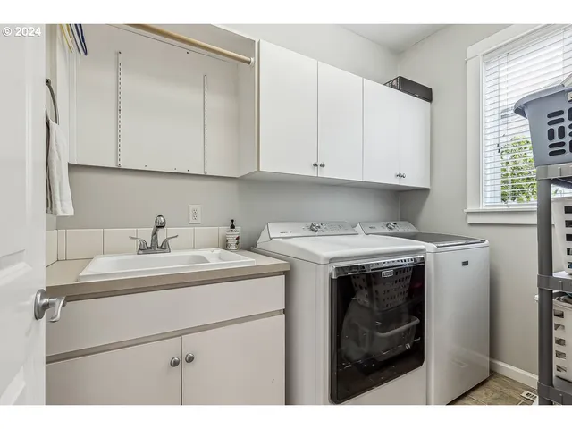 $743,000 | 791 Tukwila Drive, Woodburn, OR 97071