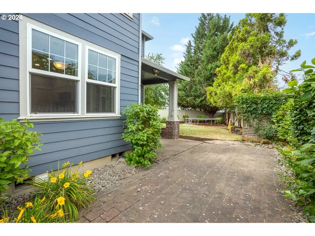 $743,000 | 791 Tukwila Drive, Woodburn, OR 97071