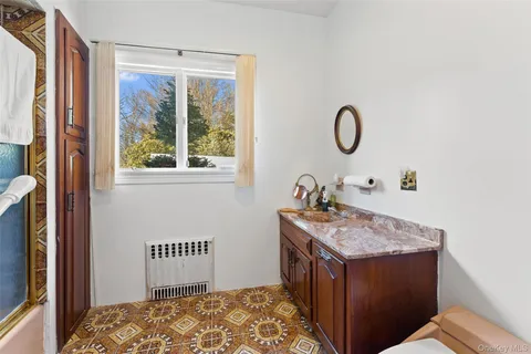$2,699,000 | 105 Cross Pond Road, Pound Ridge, NY 10576
