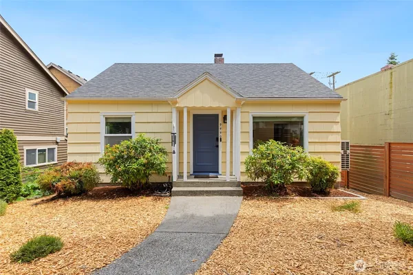 $749,950 | 9440 35th Avenue Southwest, Seattle, WA 98126