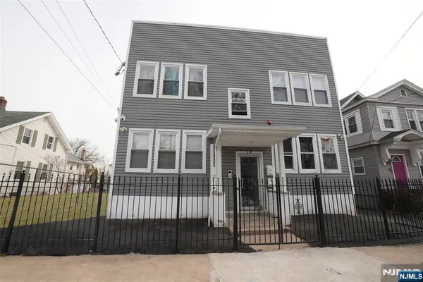 $899,900 | 14-16 Hazel Place, Newark, NJ 07108