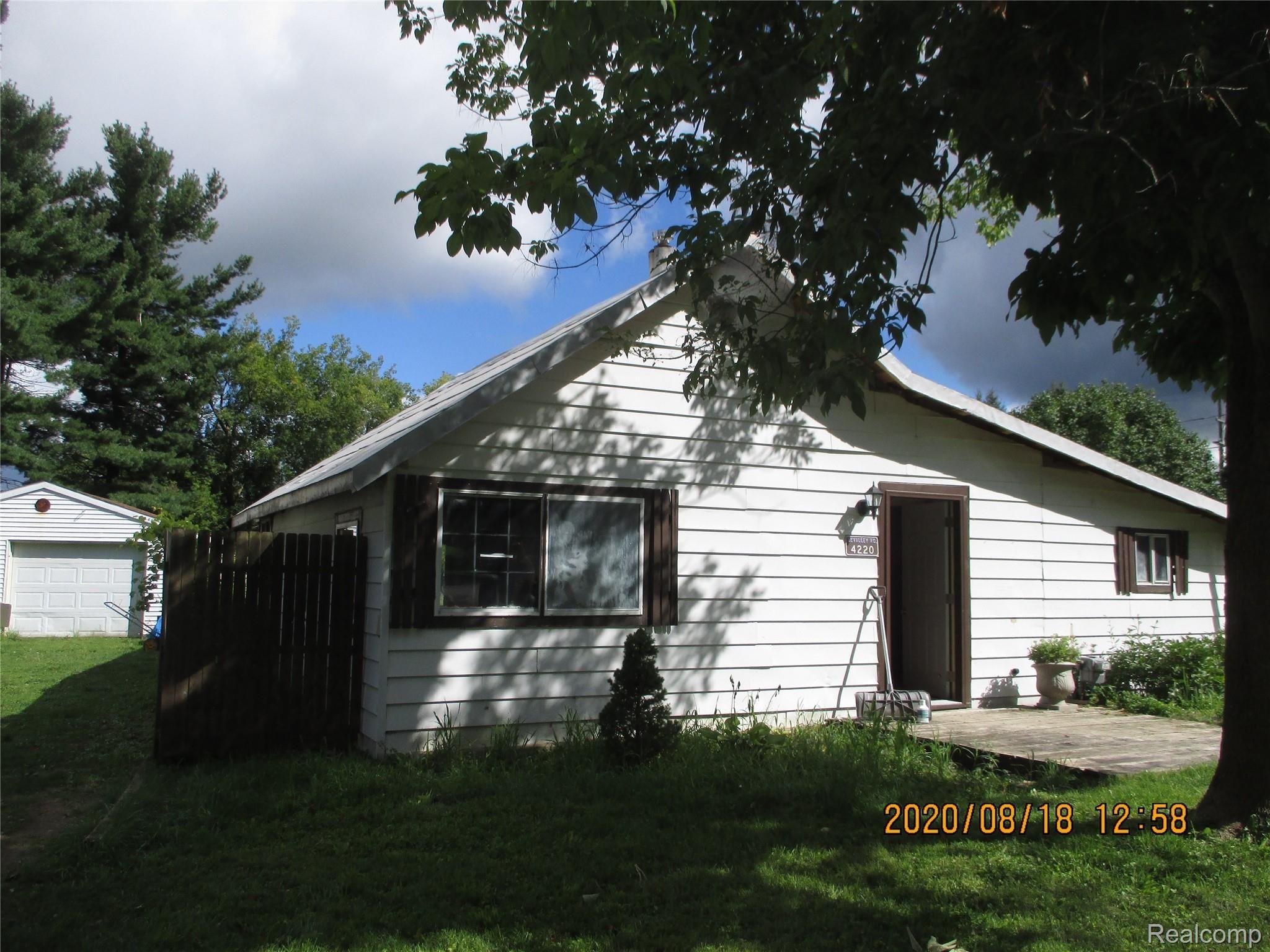 4220 Levalley Road Columbiaville, MI 48421 - Photo 8 of 19 L 14.JPG