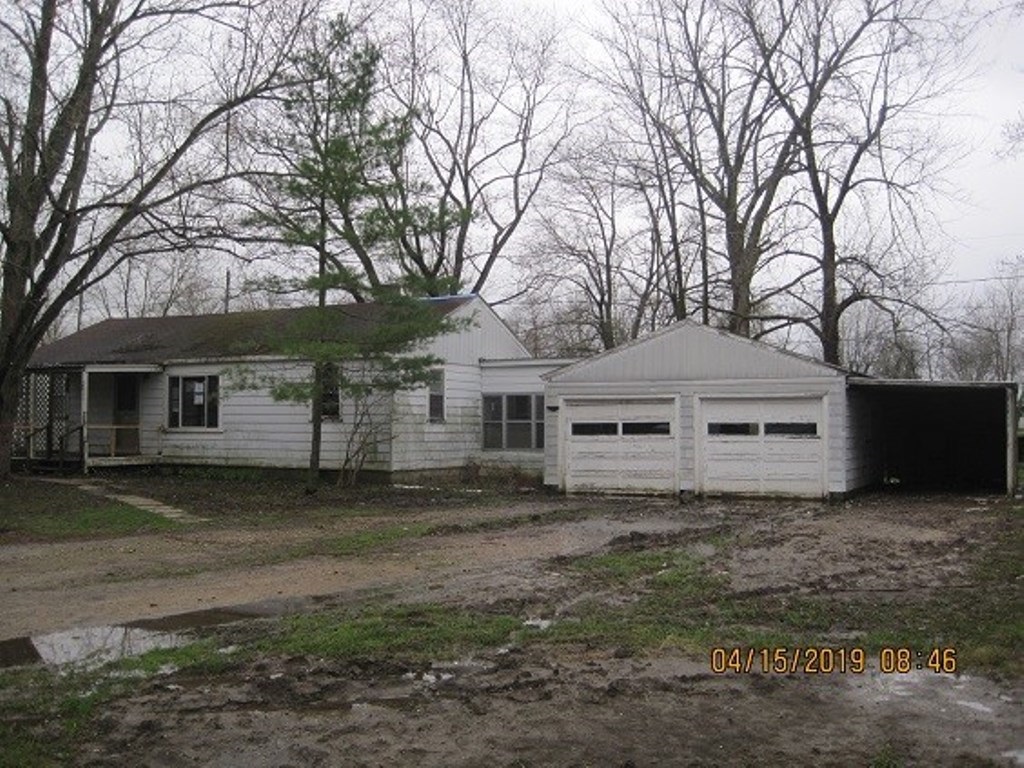 2011 North Rector Avenue Muncie, IN 47303 - Photo 1 of 7
