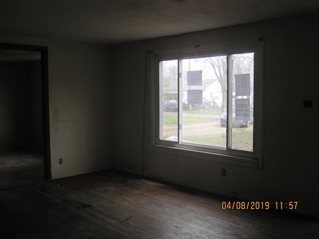 2011 North Rector Avenue Muncie, IN 47303 - Photo 6 of 7