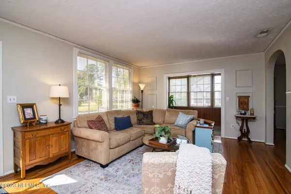 $1,995 | 1007 South Shores Road, Jacksonville, FL 32207