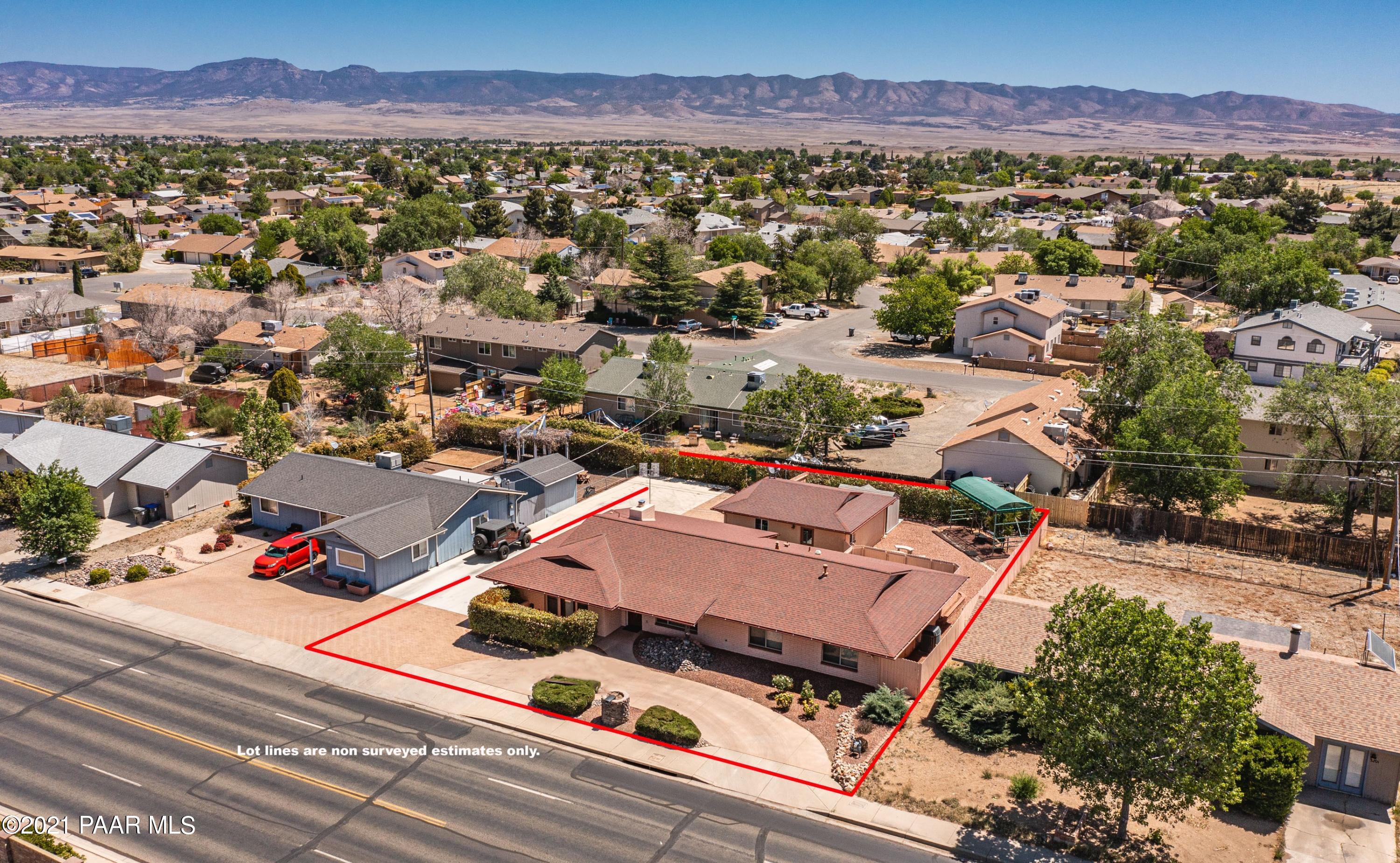 3215 North Robert Road Prescott Valley, AZ 86314 - Photo 2 of 33 3215 N Robert Rd