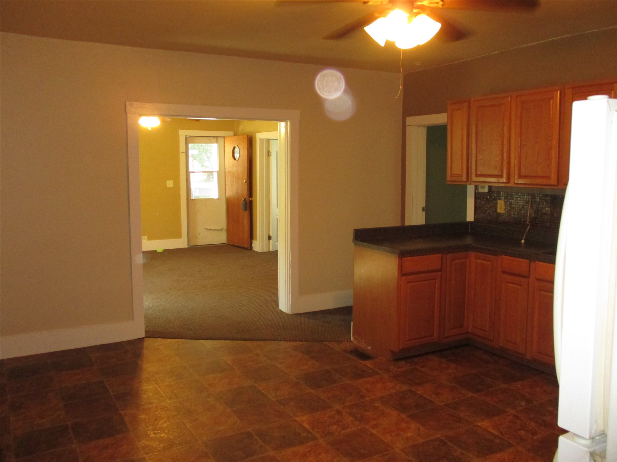 935 Park Street Rochester, IN 46975 - Photo 3 of 12 Gallery Image 3