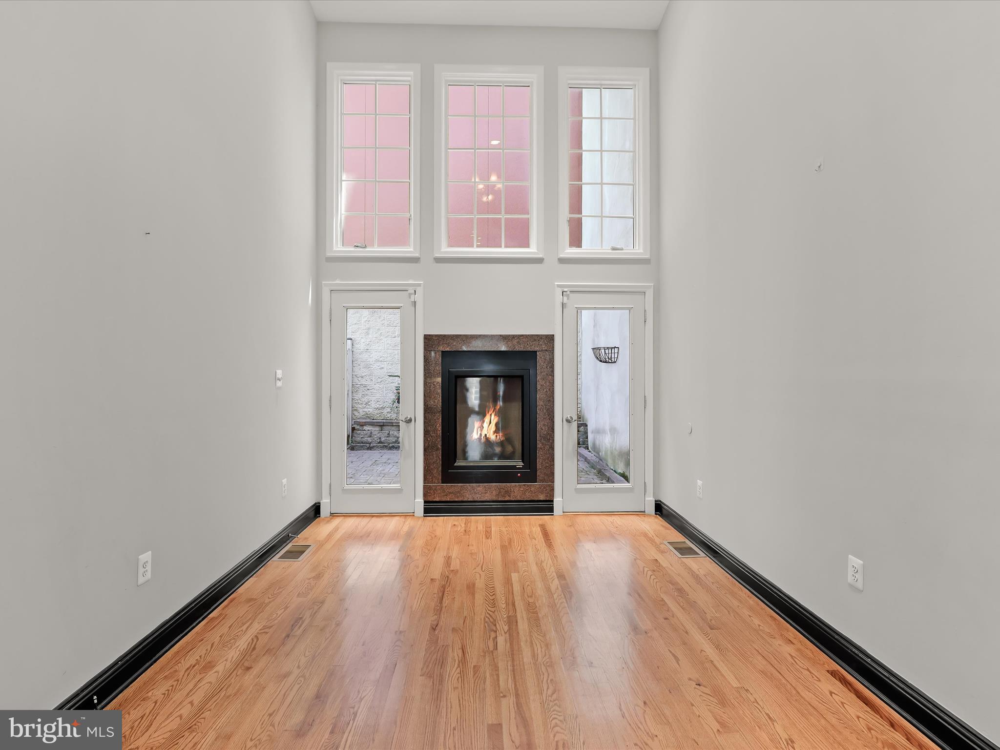 427 South Eden Street Baltimore, MD 21231 - Photo 17 of 66 Dining Room