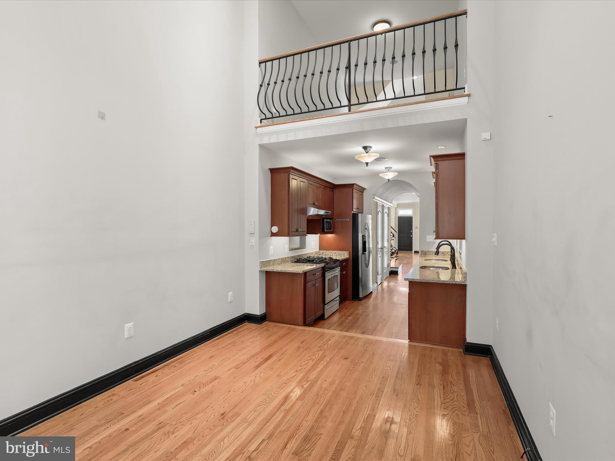 427 South Eden Street Baltimore, MD 21231 - Photo 19 of 66 Dining Room