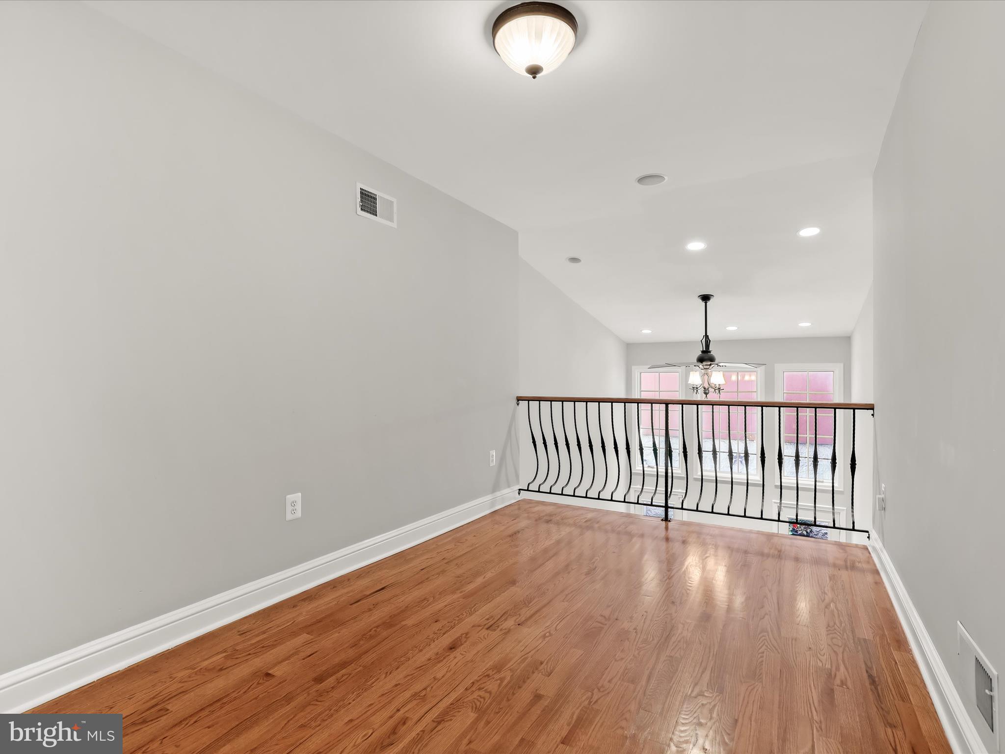 427 South Eden Street Baltimore, MD 21231 - Photo 23 of 66 Loft
