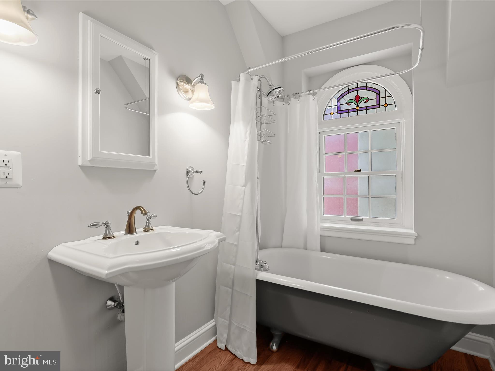 427 South Eden Street Baltimore, MD 21231 - Photo 40 of 66 Bath