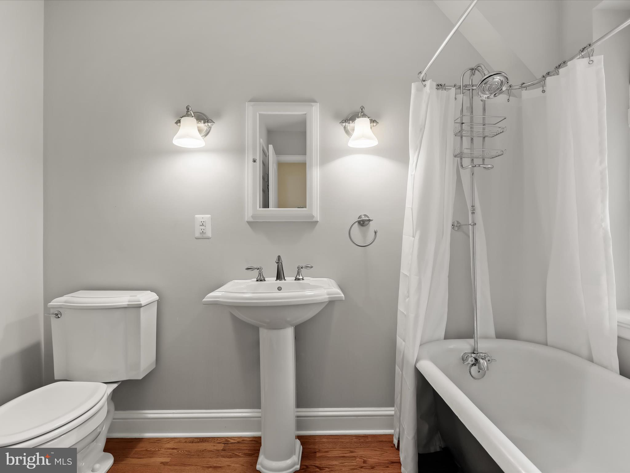 427 South Eden Street Baltimore, MD 21231 - Photo 41 of 66 Bath