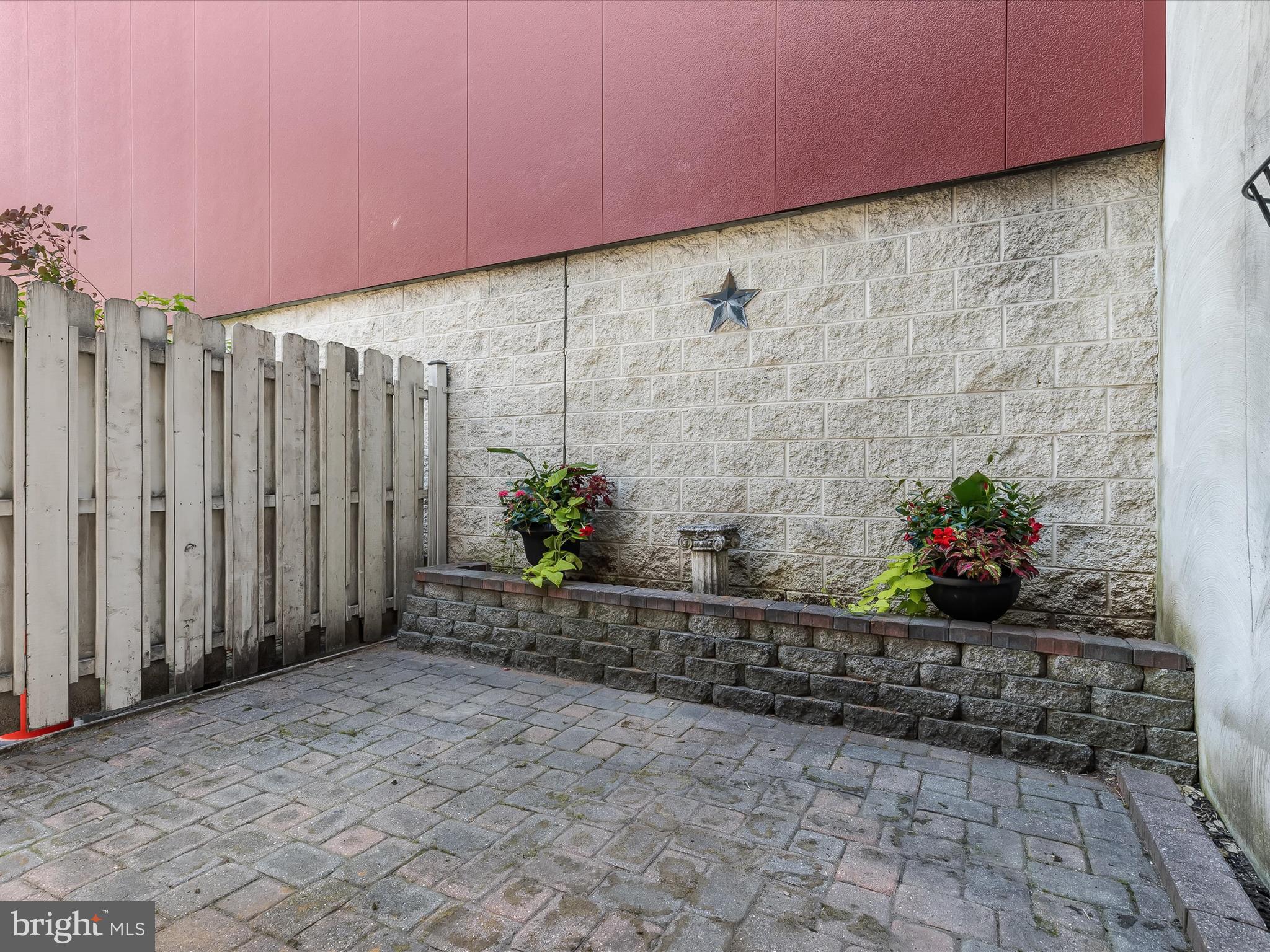 427 South Eden Street Baltimore, MD 21231 - Photo 42 of 66 Patio