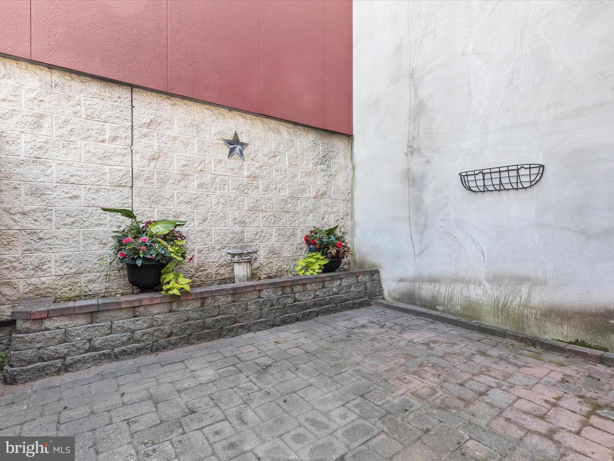 427 South Eden Street Baltimore, MD 21231 - Photo 43 of 66 Patio