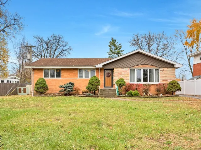 $342,499 | 6819 West 127th Street, Palos Heights, IL 60463
