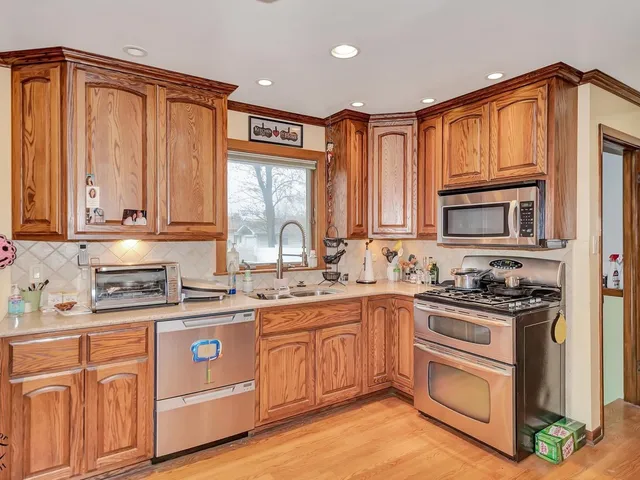 $342,499 | 6819 West 127th Street, Palos Heights, IL 60463