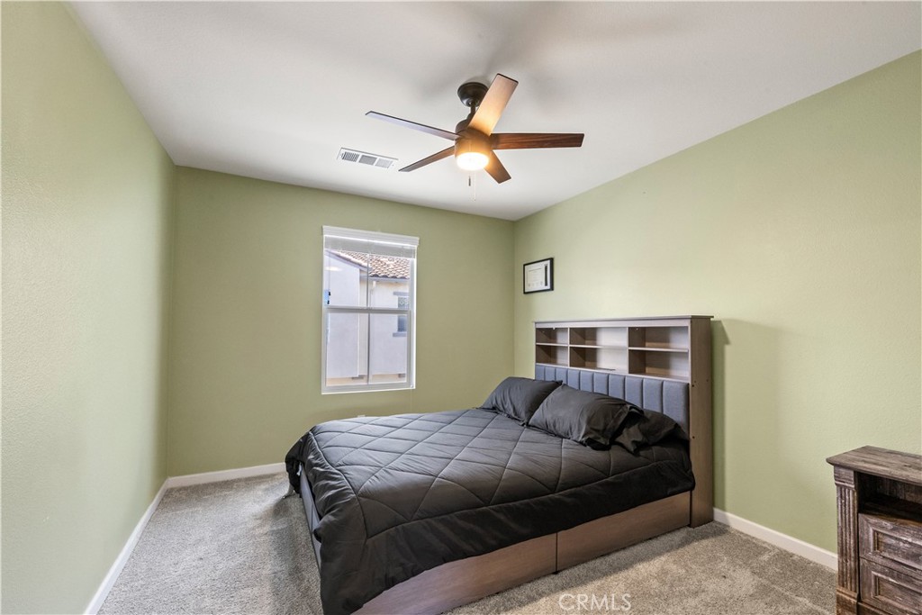 1037 West Clover Avenue Rialto, CA 92376 - Photo 10 of 30