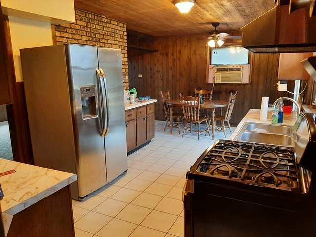 8636 Richardson Road Spring Grove, IL 60081 - Photo 19 of 31