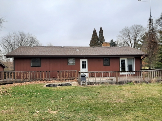 8636 Richardson Road Spring Grove, IL 60081 - Photo 3 of 31