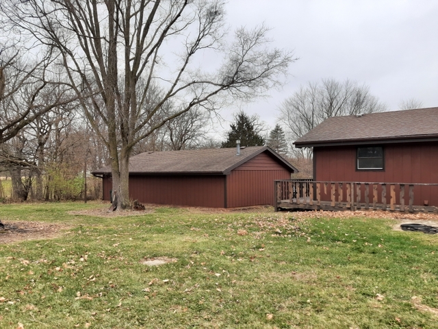 8636 Richardson Road Spring Grove, IL 60081 - Photo 5 of 31