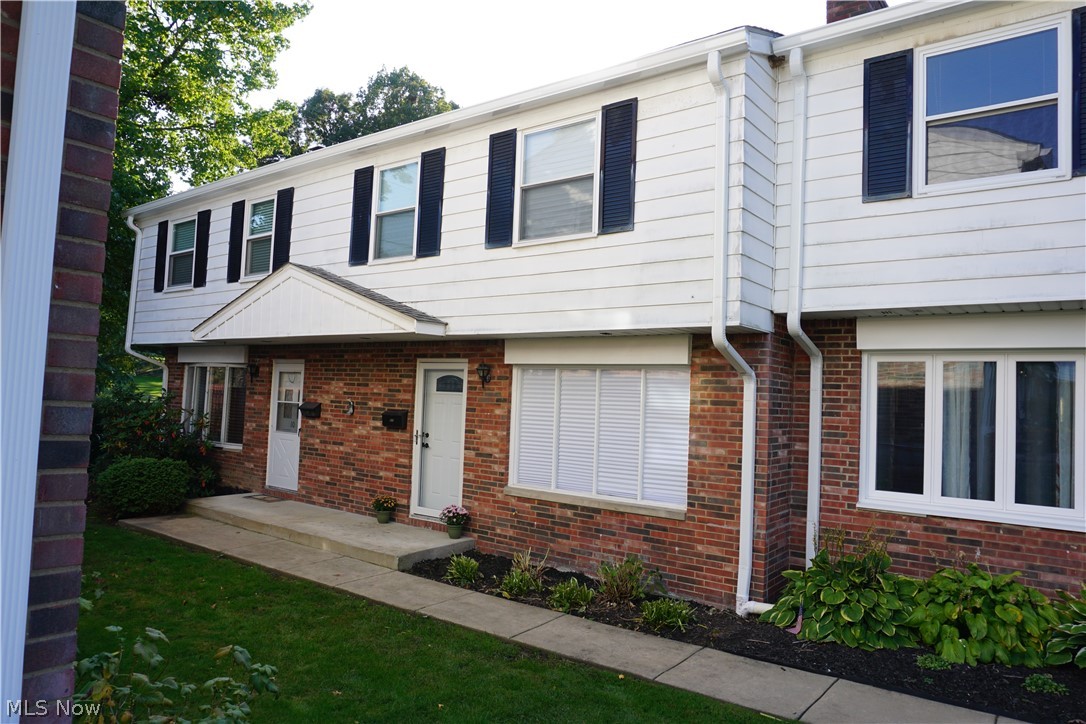 6488 State Road, Unit B11 Cleveland, OH 44134 - Photo 1 of 12 Gallery Image 1