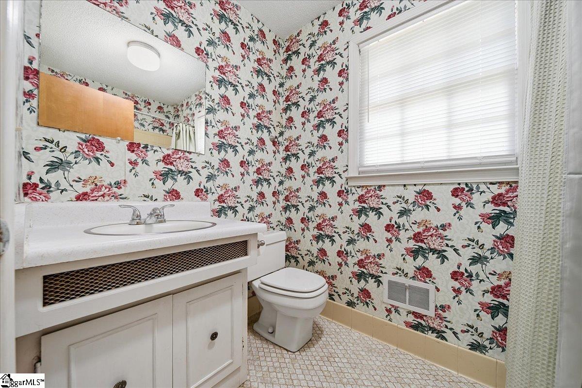 29 Hicks Road, Unit 29 Greenville, SC 29605 - Photo 13 of 26 Gallery Image 13