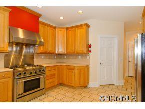 79 Vintage Road Candler, NC 28715 - Photo 12 of 24 Gallery Image 12