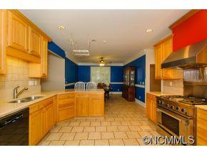 79 Vintage Road Candler, NC 28715 - Photo 14 of 24 Gallery Image 14