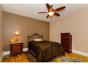 79 Vintage Road Candler, NC 28715 - Photo 16 of 24 Gallery Image 16