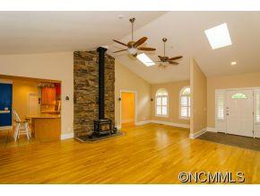 79 Vintage Road Candler, NC 28715 - Photo 3 of 24 Gallery Image 3