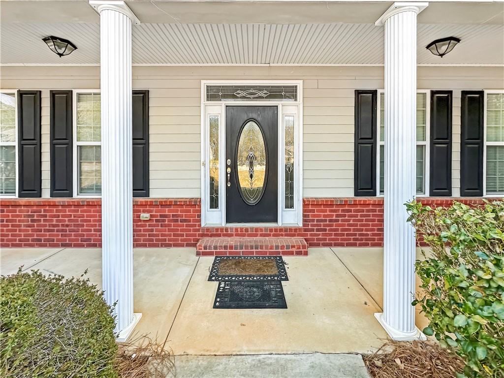 142 Liberty Trace Milner, GA 30257 - Photo 2 of 4