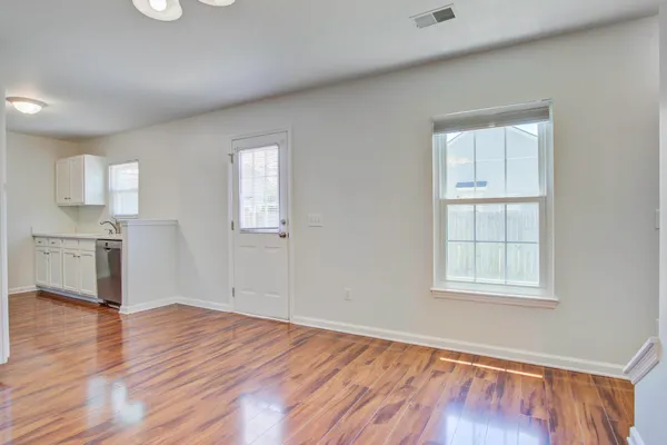 $2,195 | 138 Thistle Road, Goose Creek, SC 29445