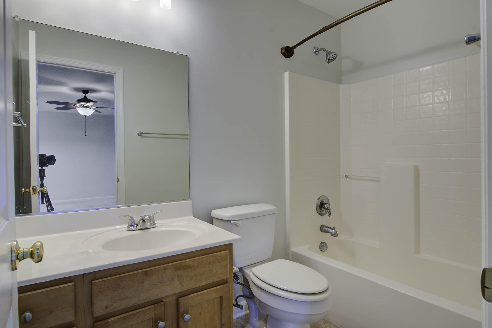 138 Thistle Road Goose Creek, SC 29445 - Photo 14 of 21 138 (18)